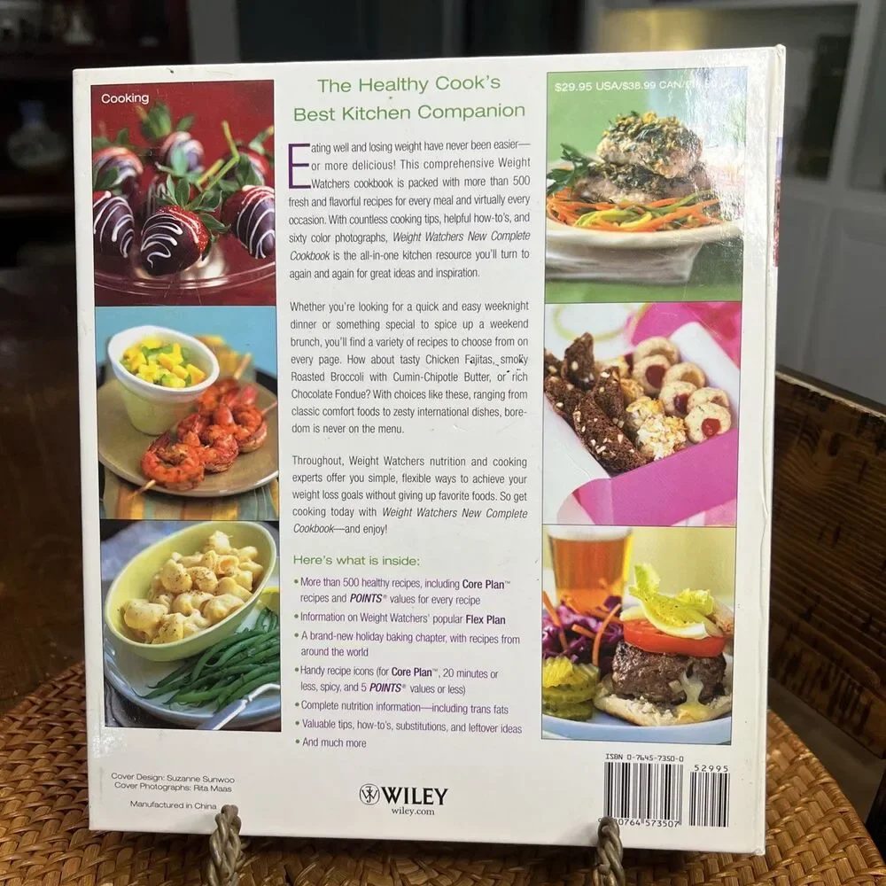 WEIGHT WATCHERS Complete Cookbook 452 Pages Spiral Index Binder Hardback